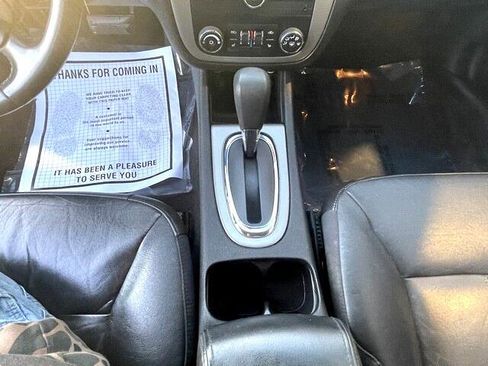 Used 2008 Chevrolet Impala SS w/ Convenience Package image 21