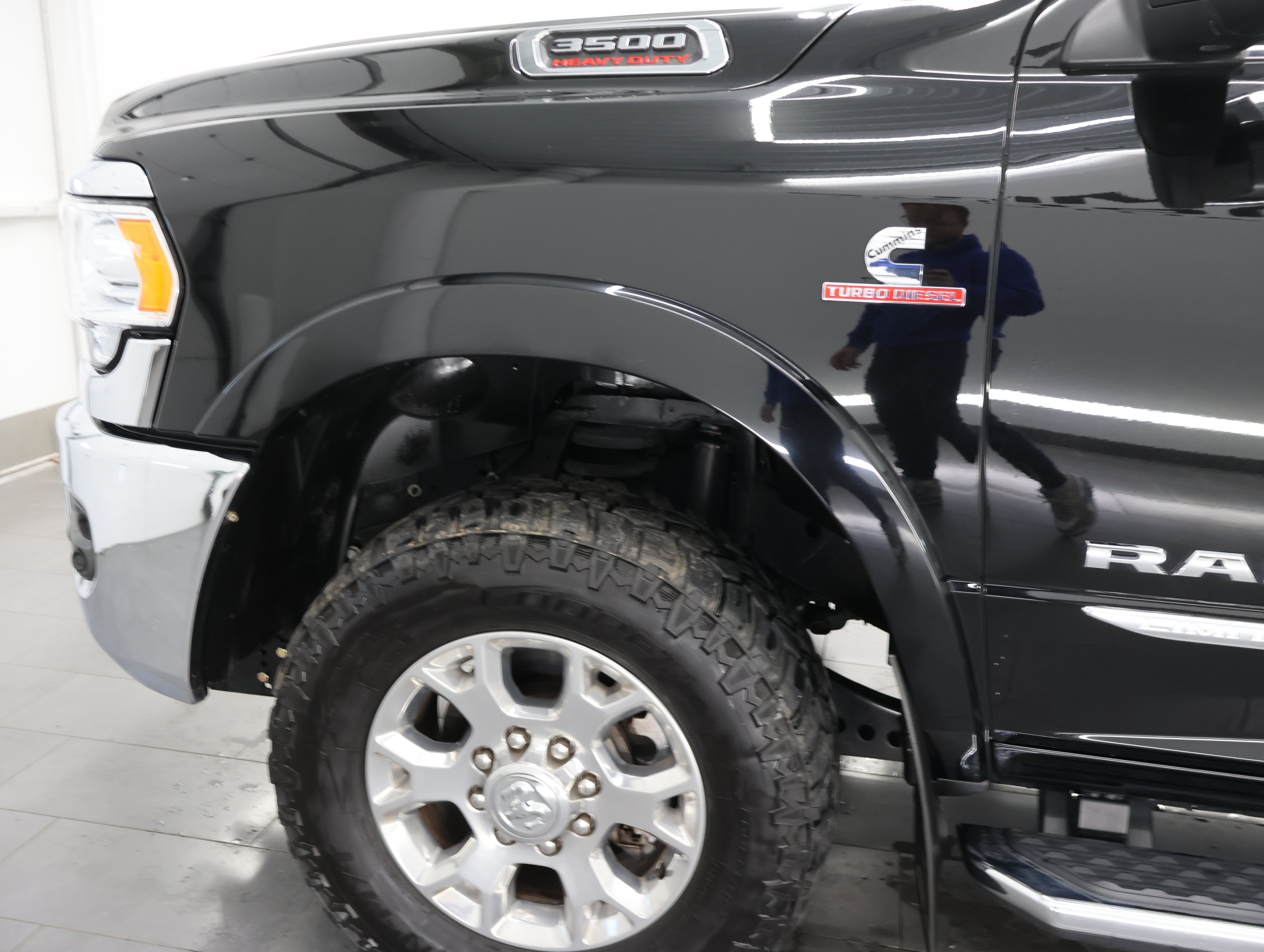 Used 2021 RAM 3500 Limited AWD/4WD image 35