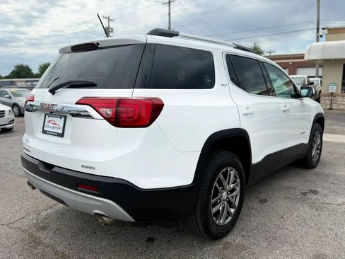 Used 2017 GMC Acadia SLT AWD/4WD image 4