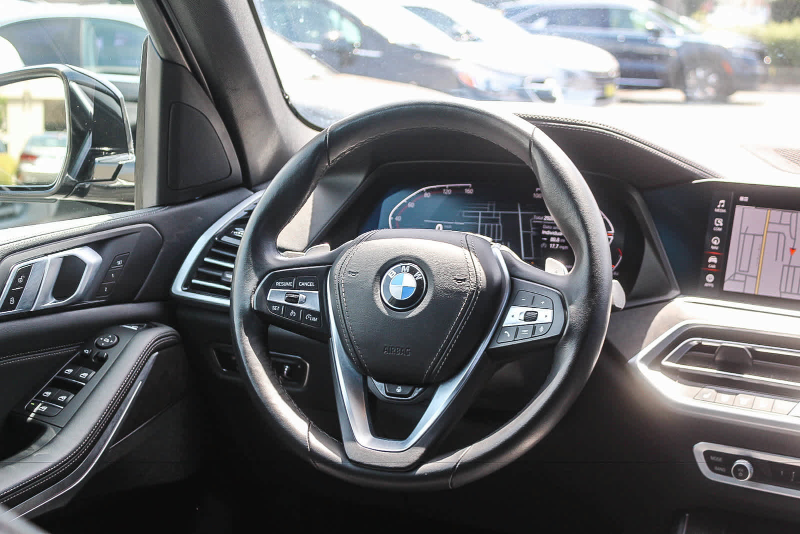 Used 2023 BMW X5 xDrive40i w/ Premium Package AWD/4WD image 19