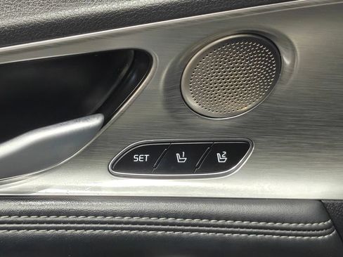 Used 2022 Kia Stinger GT2 RWD image 64