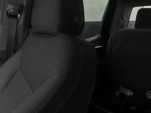 Used 2022 Chevrolet Silverado 1500 LT Trail Boss w/ LPO, Dark Essentials Package AWD/4WD image 9