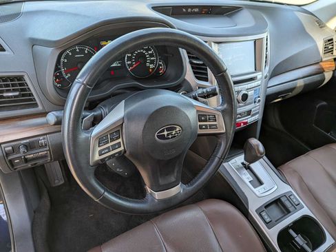 Used 2014 Subaru Outback 3.6R Limited AWD/4WD image 11