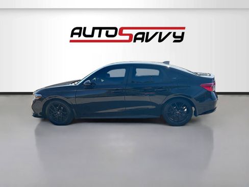 Used 2023 Honda Civic Sport image 4