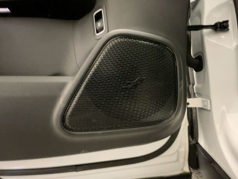 Certified 2026 Mercedes-Benz GLB 250 image 21