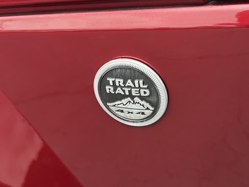 Used 2012 Jeep Wrangler Unlimited Sahara w/ Connectivity Group image 8