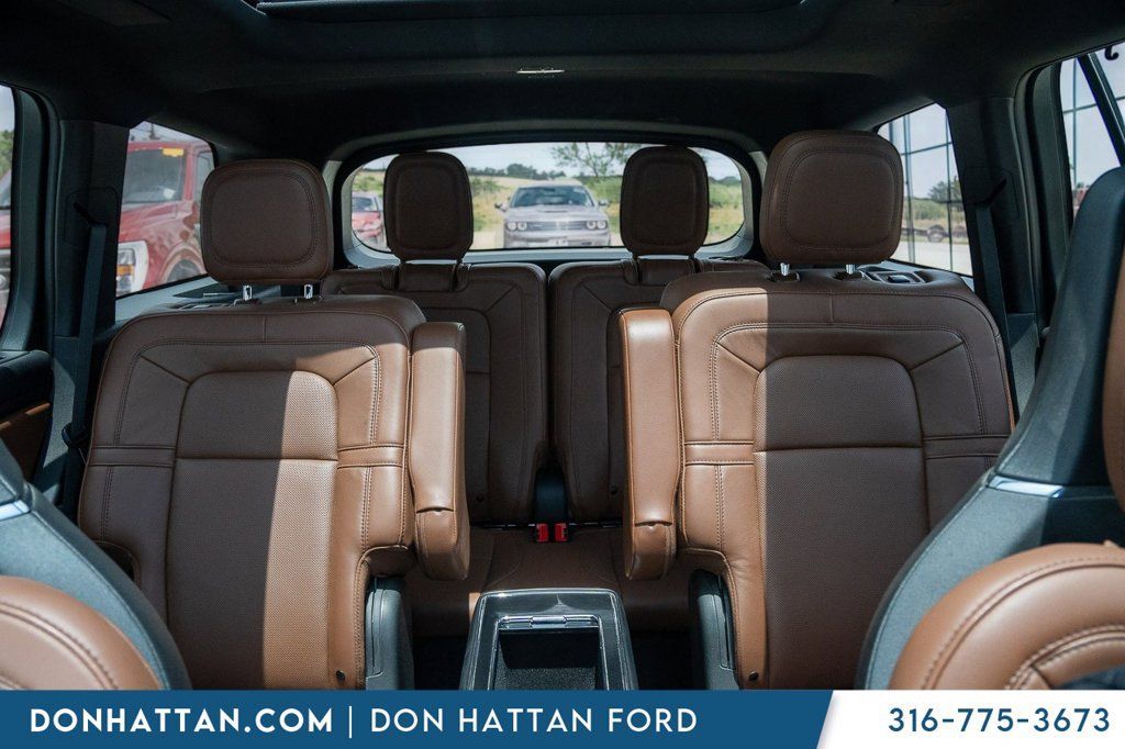 Used 2023 Lincoln Aviator Reserve w/ Equipment Group 201A AWD/4WD image 22
