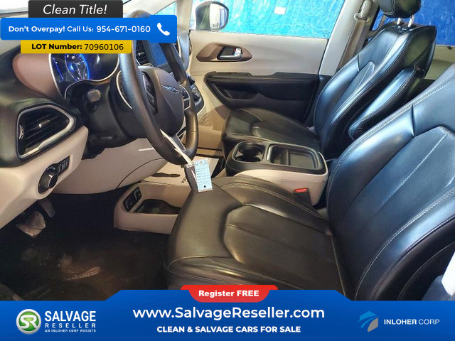 Used 2021 Chrysler Voyager Lxi FWD image 9