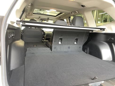 Used 2020 Subaru Forester Premium AWD/4WD image 22