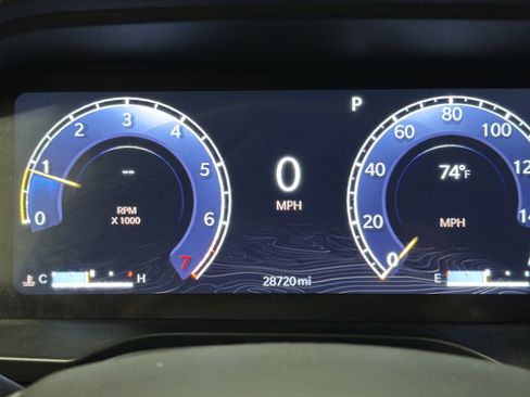 Used 2023 Jeep Grand Cherokee L Limited AWD/4WD image 16