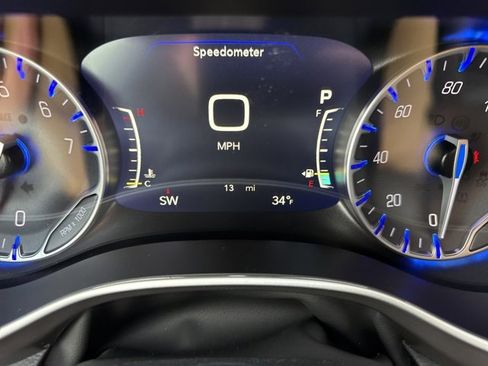 New 2026 Chrysler Voyager LX image 33