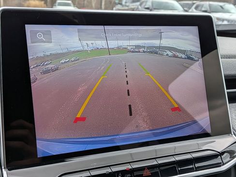 Used 2024 Jeep Compass Latitude w/ Sun and Sound Group image 28