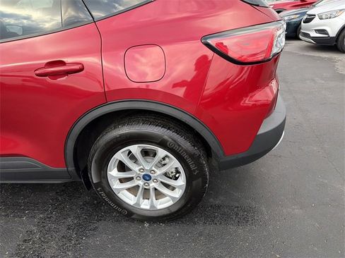 Used 2022 Ford Escape SE w/ Convenience Package image 7