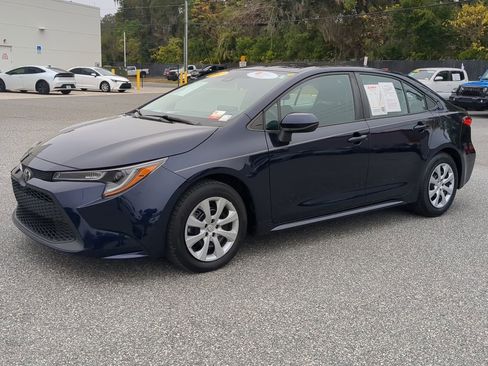 Used 2022 Toyota Corolla LE image 10