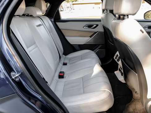 Used 2021 Land Rover Range Rover Velar R-Dynamic S image 41