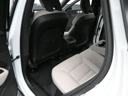New 2026 Volvo XC60 B5 Core w/ Climate Package image 30