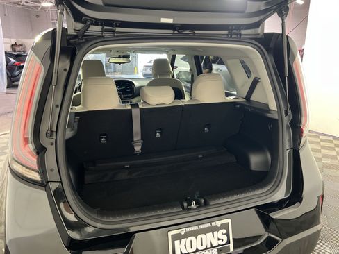 Used 2023 Kia Soul EX FWD image 27
