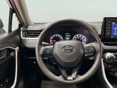 Used 2021 Toyota RAV4 XLE FWD image 24