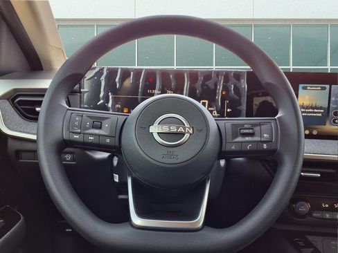 New 2026 Nissan Kicks SV image 20