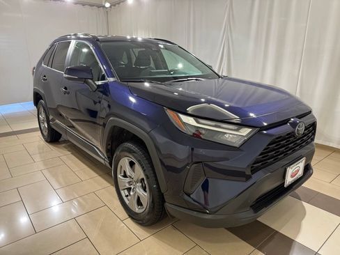 Certified 2025 Toyota RAV4 XLE AWD/4WD image 7