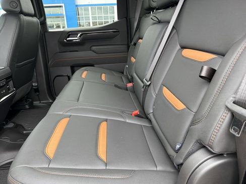New 2026 GMC Sierra 1500 AT4 w/ AT4 Premium Package AWD/4WD image 14