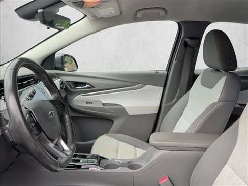 Used 2022 Chevrolet Bolt EUV Premier FWD image 10