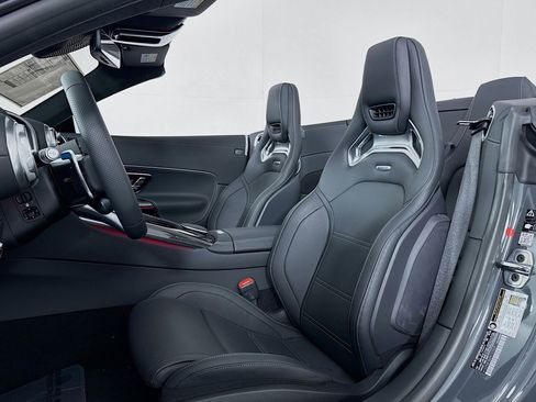 New 2025 Mercedes-Benz SL 63 AMG S e Performance 4MATIC image 17