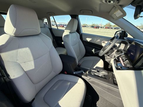 Certified 2026 Toyota Corolla Cross L image 24