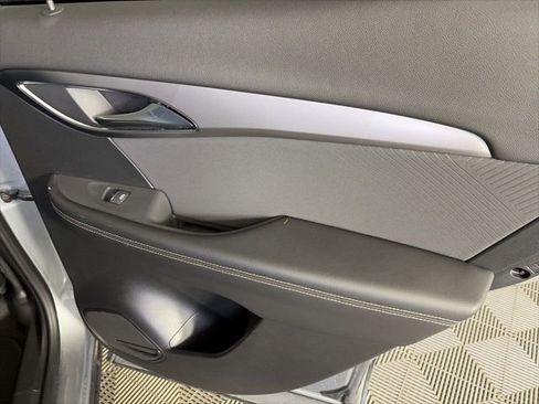 Certified 2025 Buick Envision Sport Touring image 35