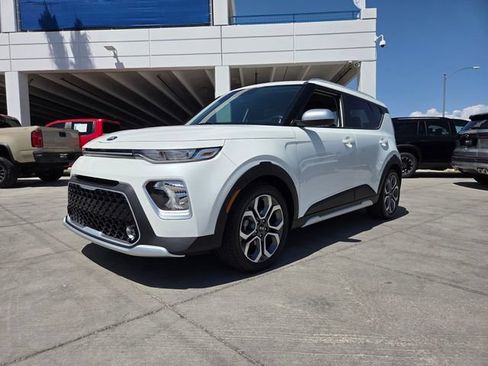 Used 2020 Kia Soul X-Line FWD image 2