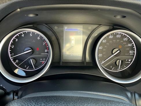 Used 2023 Toyota Camry LE image 30