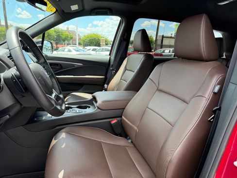 Used 2024 Honda Passport EX-L image 13