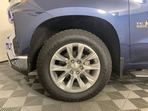 Used 2021 Chevrolet Silverado 1500 LTZ w/ LTZ Premium Package RWD image 9