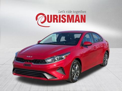 Certified 2023 Kia Forte LXS image 2