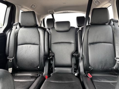 Used 2025 Honda Odyssey EX-L image 13