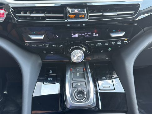 Used 2025 Acura MDX w/ Technology Package AWD/4WD image 40