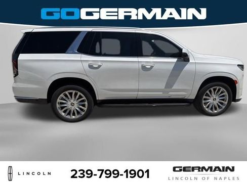 Used 2022 Cadillac Escalade Premium Luxury w/ Performance Package AWD/4WD image 8