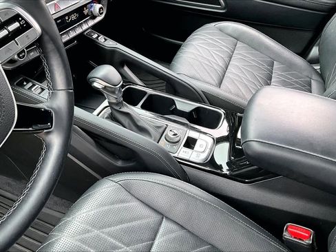 Used 2024 Kia Telluride EX X-Line image 8