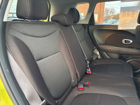Used 2019 Kia Soul Base w/ Option Group 020 image 32