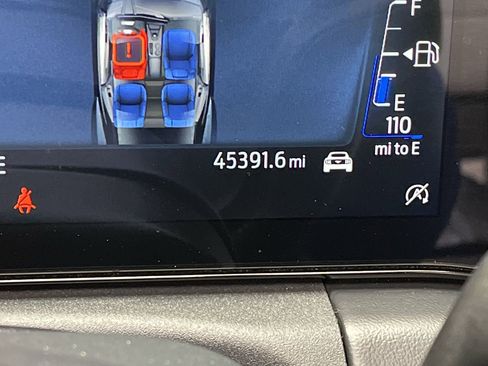 Used 2024 Ford Mustang Premium image 14