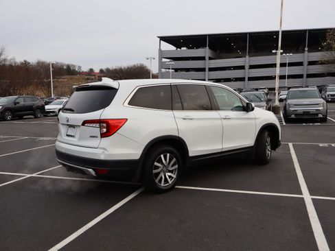 Used 2021 Honda Pilot EX-L image 3