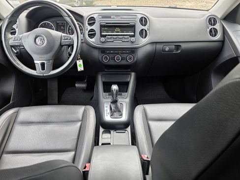Used 2014 Volkswagen Tiguan SE FWD image 11