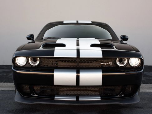 Used 2019 Dodge Challenger SRT Hellcat w/ Laguna Leather Package image 3