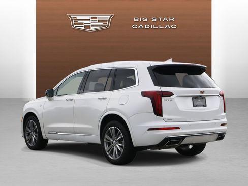 Certified 2023 Cadillac XT6 Premium Luxury image 3