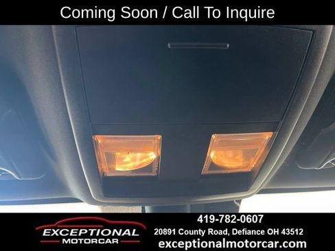 Used 2018 Dodge Challenger SXT RWD image 43