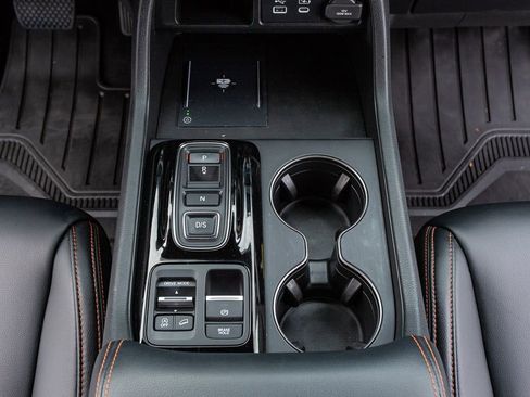 Certified 2025 Honda Pilot TrailSport image 28