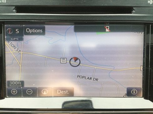 Used 2017 Toyota Avalon XLE image 14