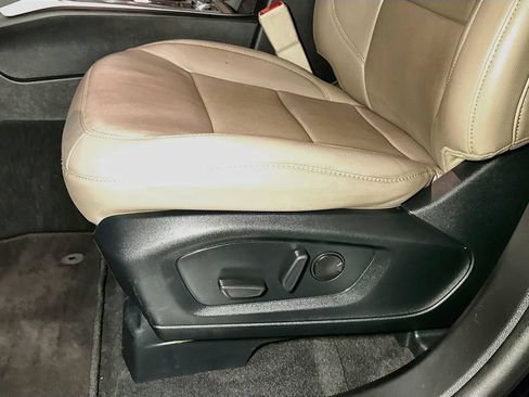 Certified 2023 Ford Explorer Limited AWD/4WD image 16