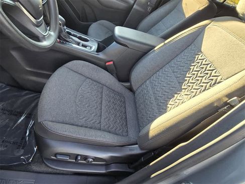 Used 2023 Chevrolet Equinox LT image 11
