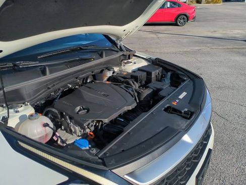 Used 2024 Kia Sportage LX image 35